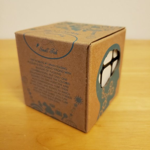 Small Fish Speed Magic Cube - Picture 2 of 9